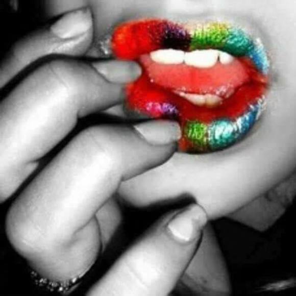 softlipslatina